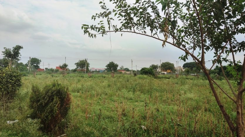 Commercial Land 8acres for sale in Binola with frontage on Delhi Jaipur Highway, Gurgaon.