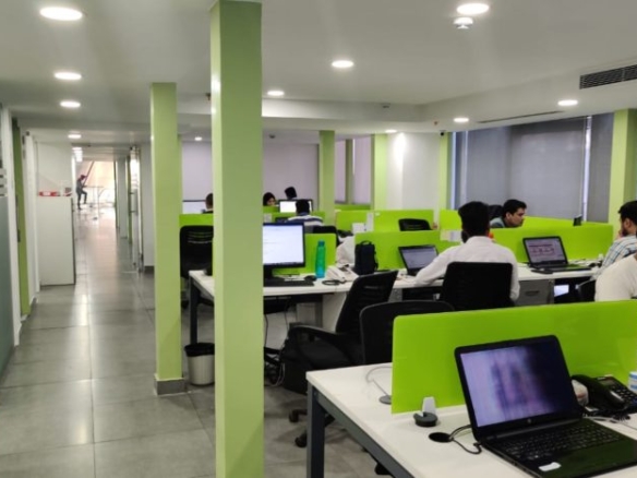 Commercial Office at Vipul Agora Mall Gurgaon for rent-lease.