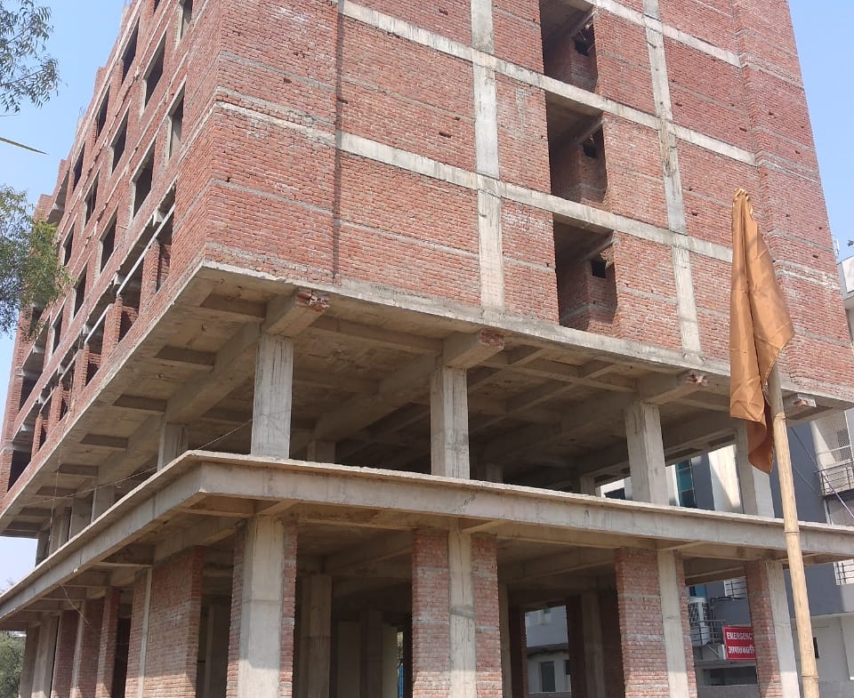 Commercial Retail Space in Neemrana for lease