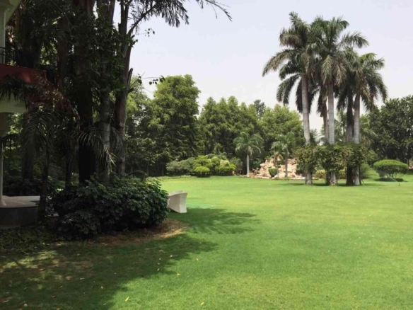 Farm house for sale in New Delhi at Pushpanjali Bijwasan