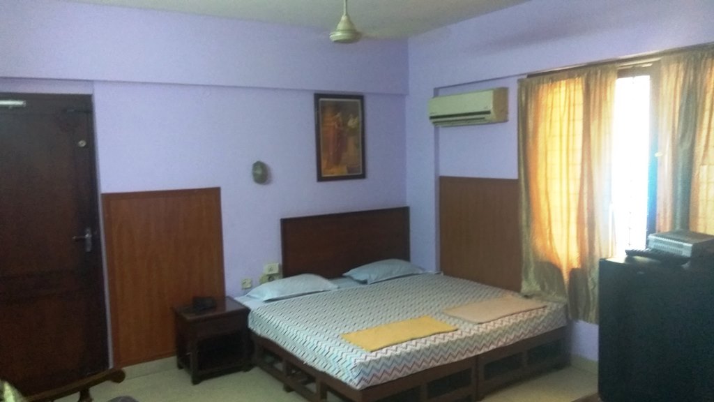 Hotel Building for rent in Kochi Ernakulam Kerala