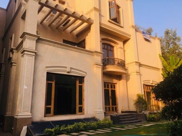 Super Luxury Bungalow For Rent in Jor Bagh South Delhi