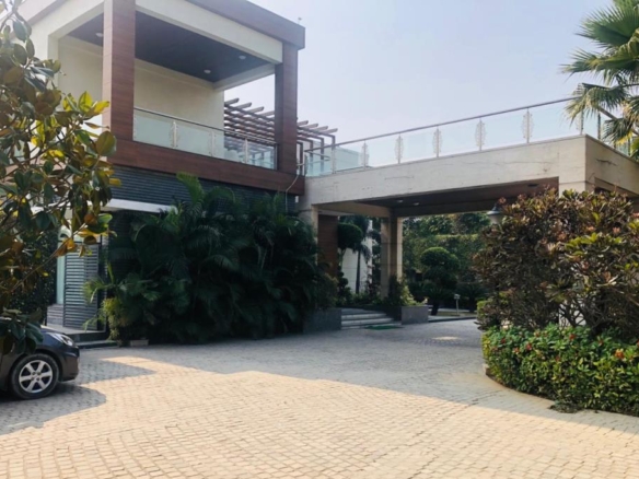 South and West Delhi Farm Houses ! Farm House for Lease and Sale in New Delhi