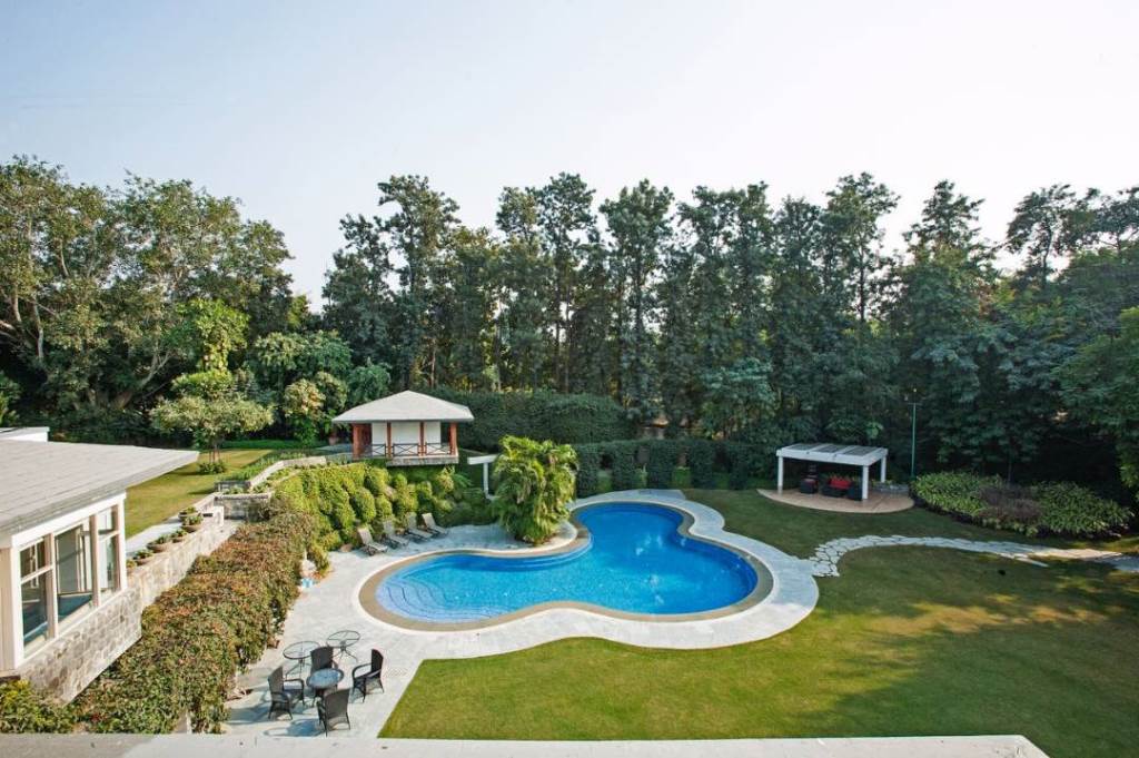 South and West Delhi Farm Houses ! Farm House for Lease and Sale in New Delhi