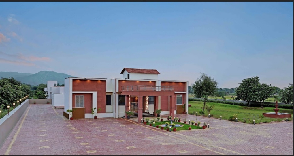 Hotel Resort At Pushkar Ajmer Rajasthan For Sale Or Lease