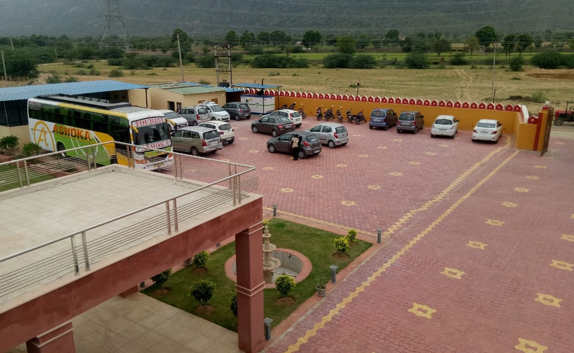 Hotel Resort At Pushkar Ajmer Rajasthan For Sale Or Lease