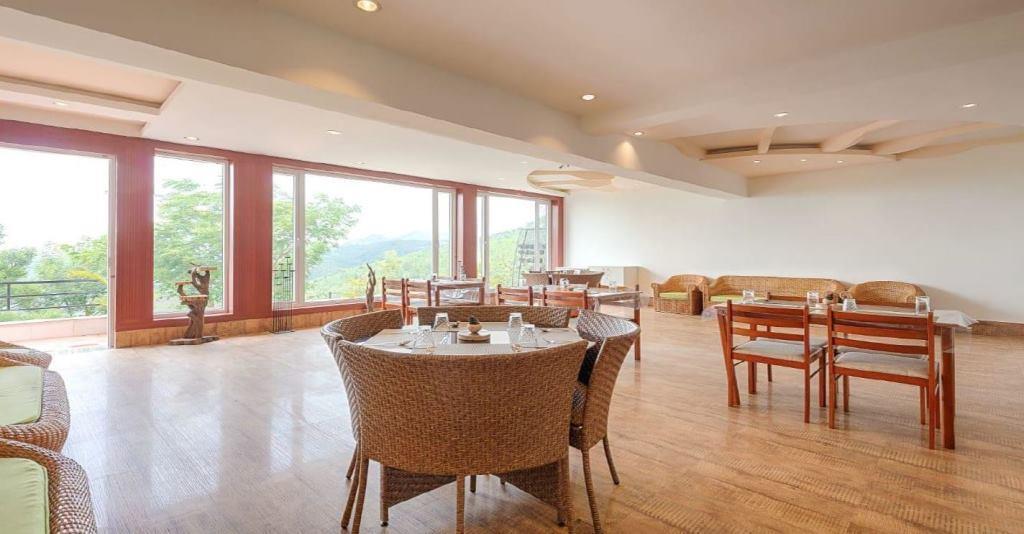 Hotel - Resort For Sale In Niligiris Ooty Coonoor Tamil Nadu