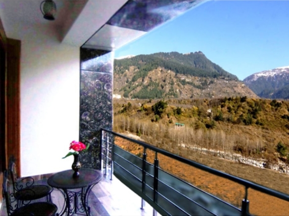 Hotel Resort For sale in Manali Himachal Pradesh