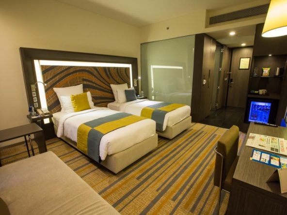 Hotel for sale in Kolkata - Resort for sale in Kolkata