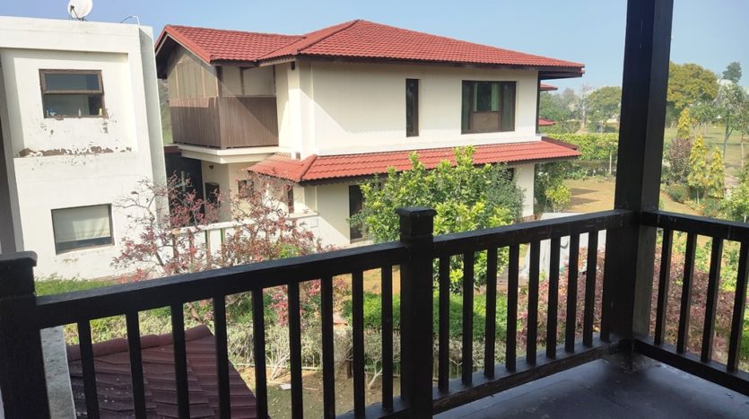 Villa For Sale At Silverglades Tarudhan Valley Golf Resort Gurgaon