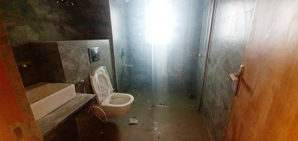 Spacious Apartment In Gurgaon For Sale 4BHK With Splash Pool 4248sqft