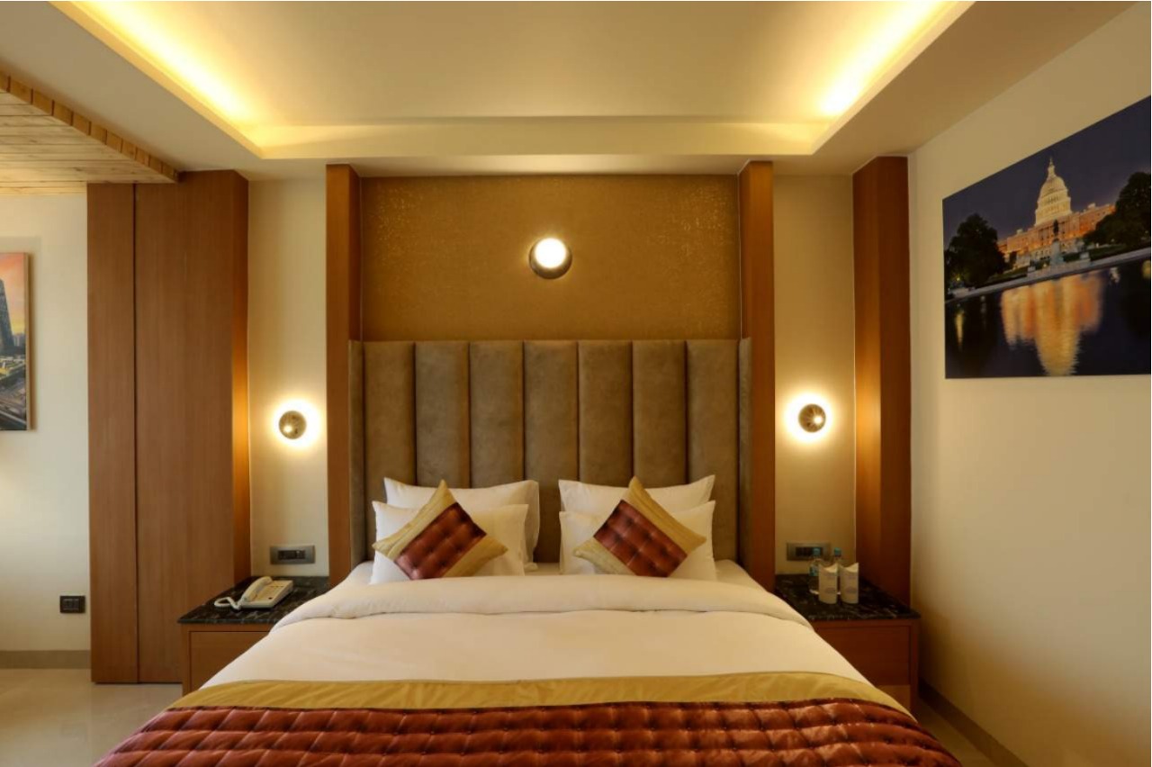 Banquet Hotel For Sale in Gurgaon At Very Prime Location of Gurugram