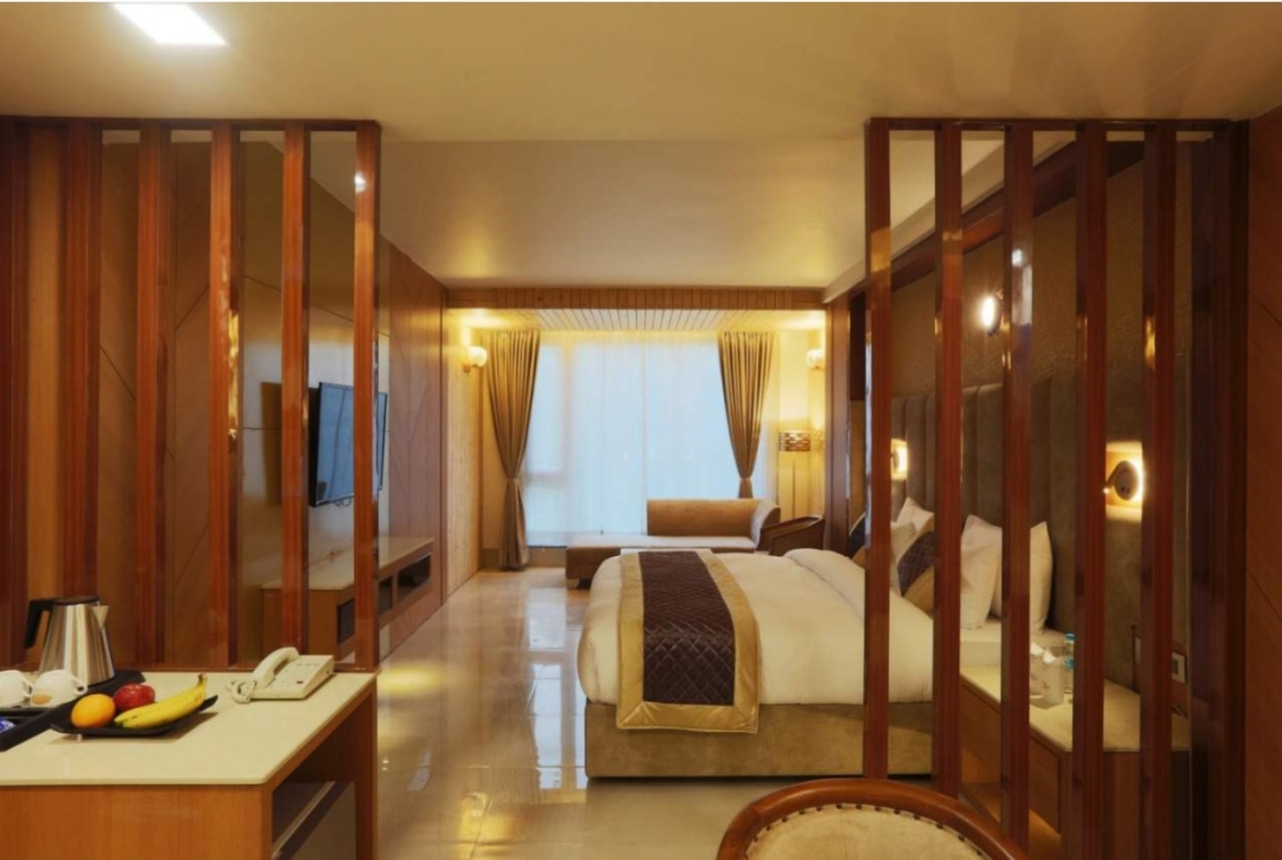 Banquet Hotel For Sale in Gurgaon At Very Prime Location of Gurugram