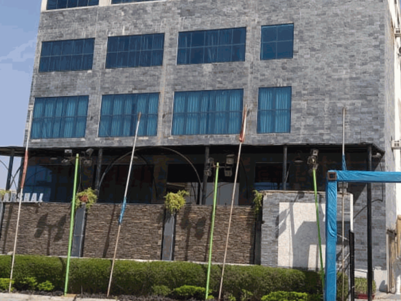 Commercial Building Hotel for sale in Jaipur Rajasthan