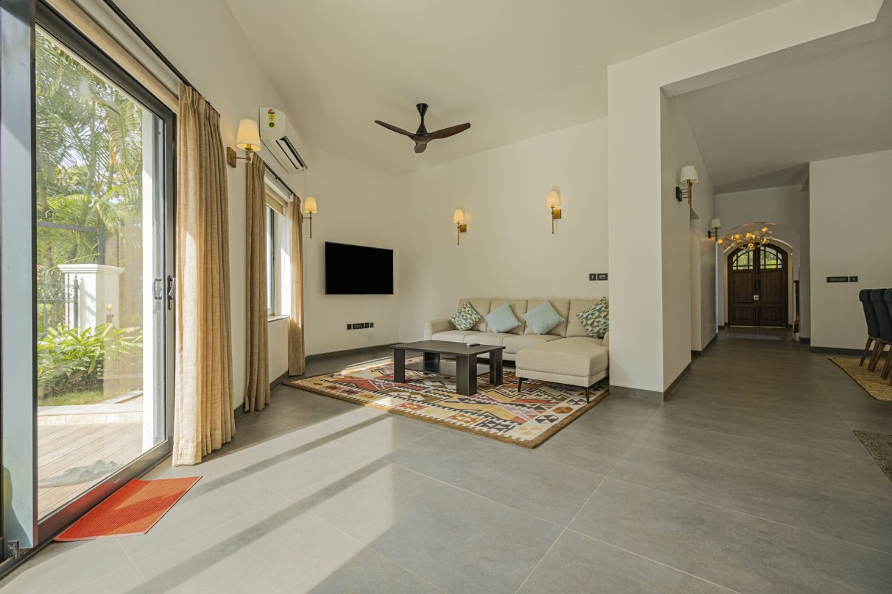4 Bedroom Villa For Sale In Goa North Saligaon Luxury Independent Bungalow House with swimming pool