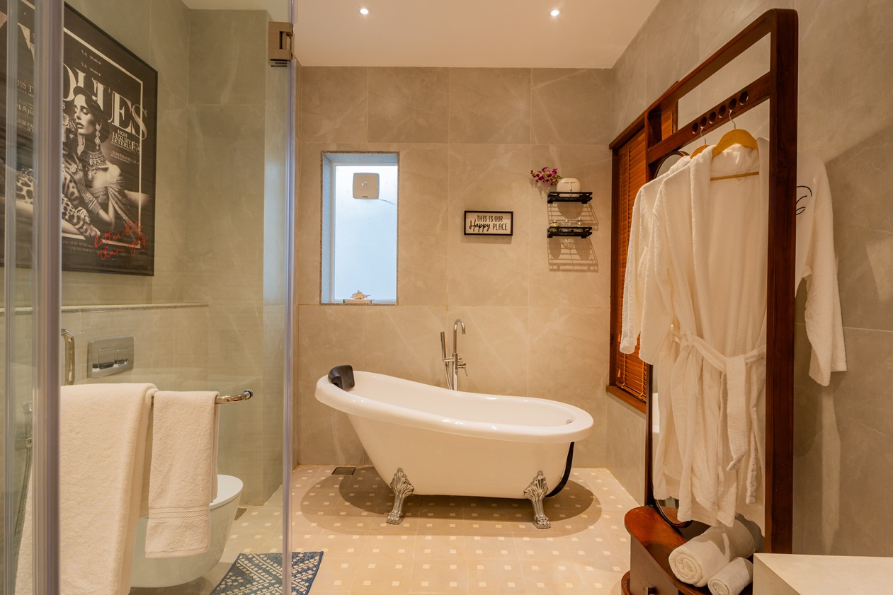 Luxury Villa in Goa For Sale 4 BHK Villa with Private Pool in Siolim (11) Luxury Villa in Goa For Sale 4 BHK Villa with Private Pool in Siolim