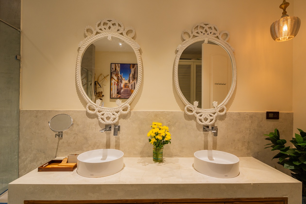 Luxury Villa in Goa For Sale 4 BHK Villa with Private Pool in Siolim (12) Luxury Villa in Goa For Sale 4 BHK Villa with Private Pool in Siolim