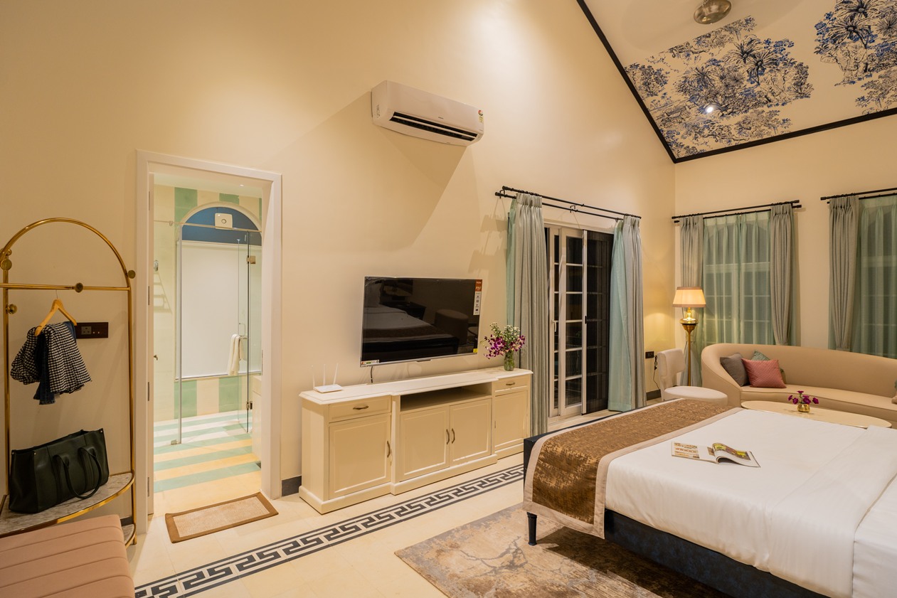 Luxury Villa in Goa For Sale 4 BHK Villa with Private Pool in Siolim (16) Luxury Villa in Goa For Sale 4 BHK Villa with Private Pool in Siolim