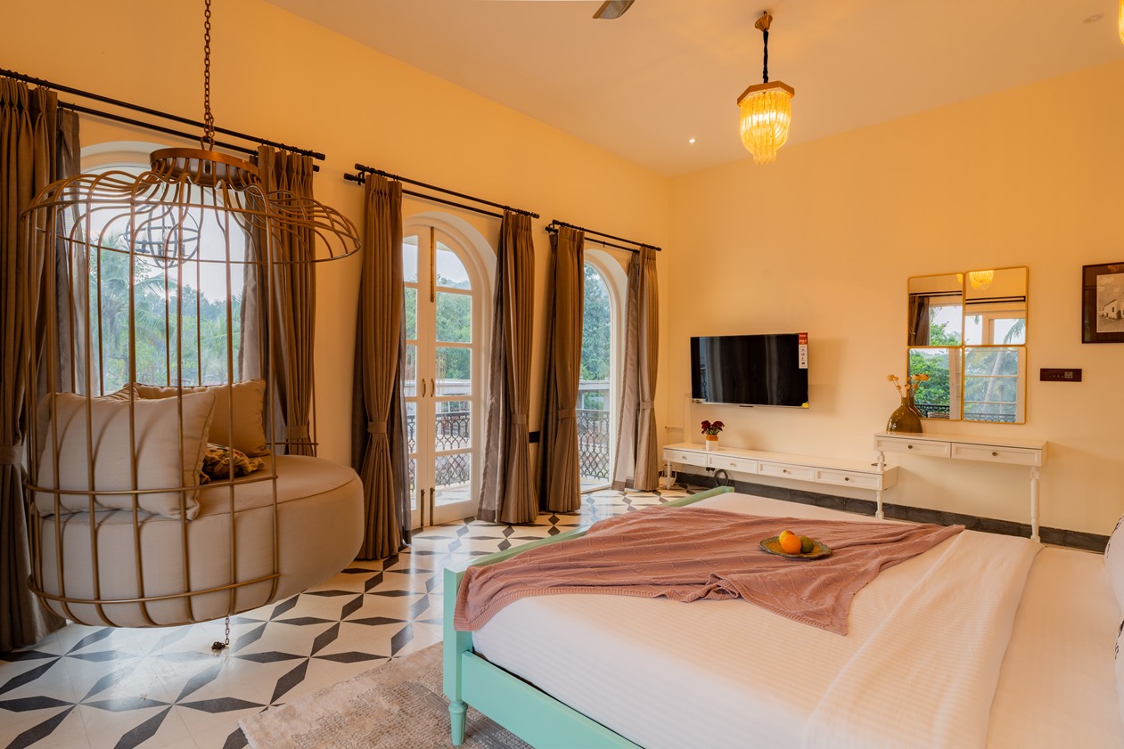 Luxury Villa in Goa For Sale 4 BHK Villa with Private Pool in Siolim (8) Luxury Villa in Goa For Sale 4 BHK Villa with Private Pool in Siolim