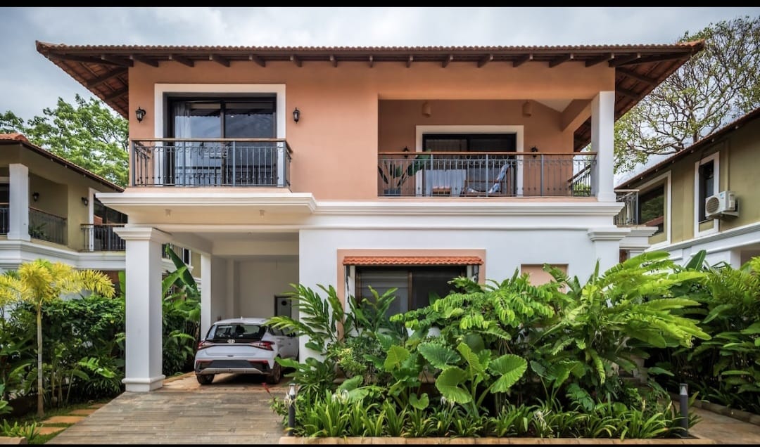 Luxury Villa For Sale in Assagao Goa 4BHK Villas with Private Swimming Pool