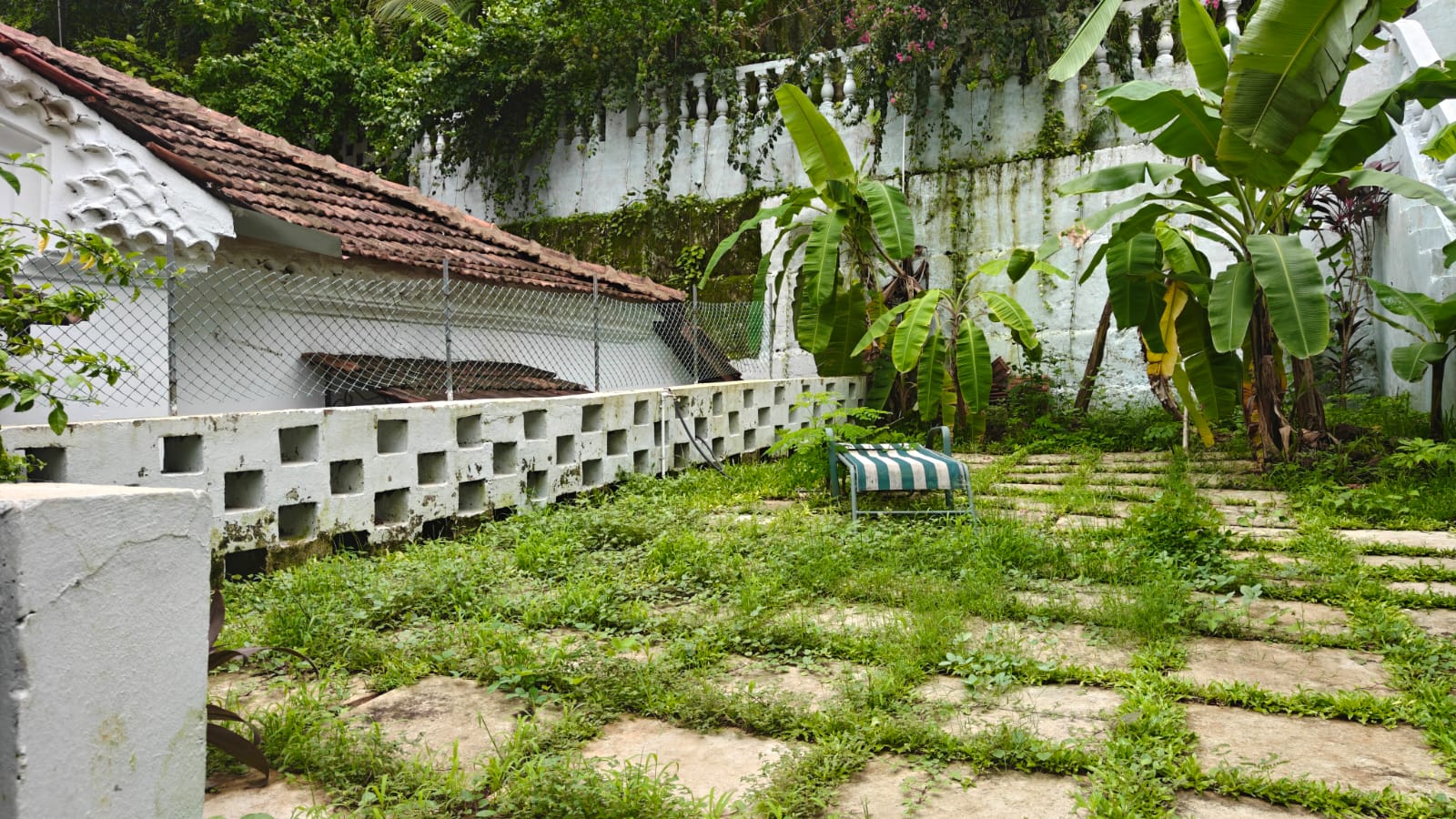 3BHK Portuguese House in Moira North Goa For Sale (4) 3BHK Portuguese House in Moira North Goa For Sale
