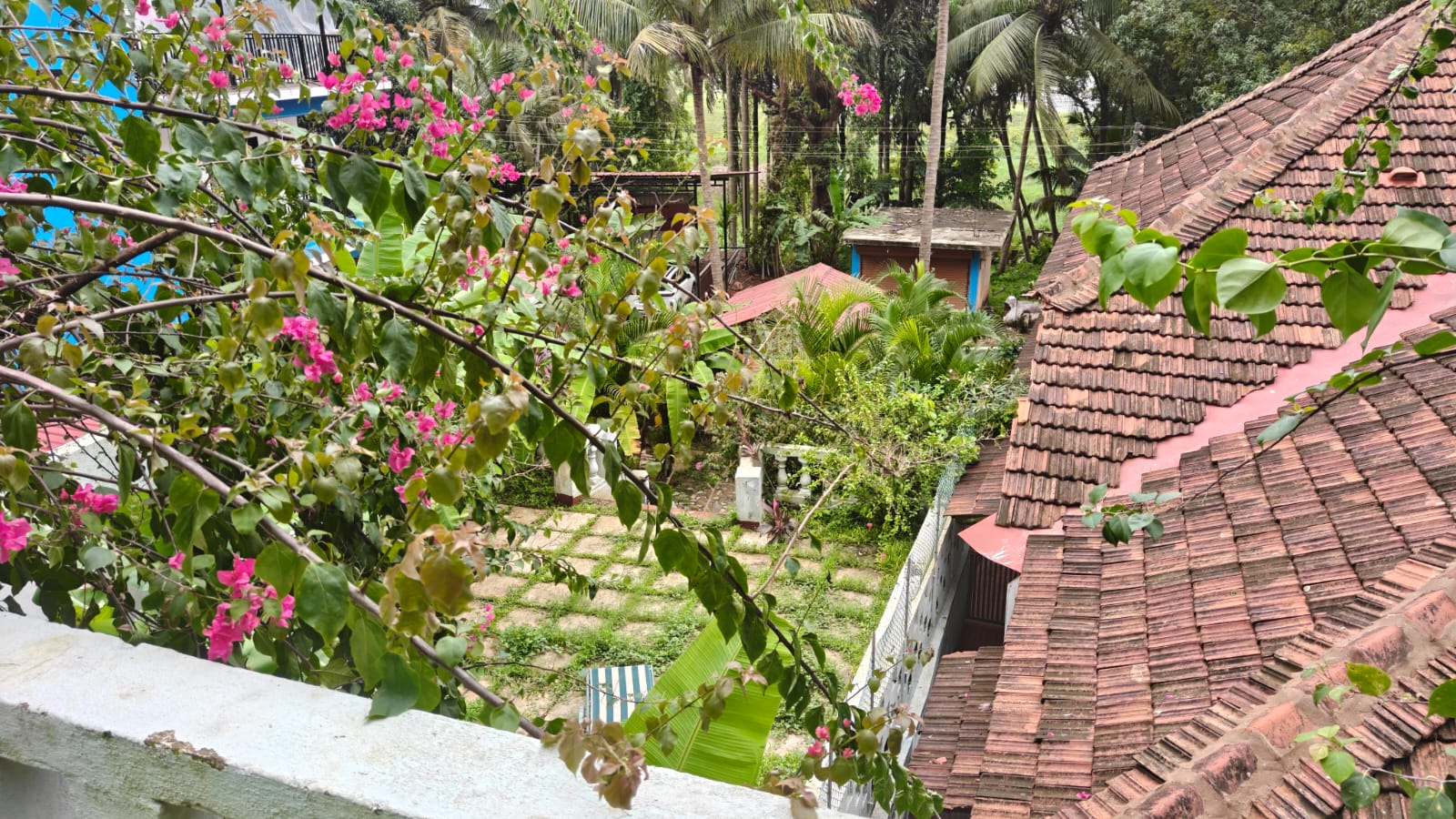 3BHK Portuguese House in Moira North Goa For Sale (9) 3BHK Portuguese House in Moira North Goa For Sale