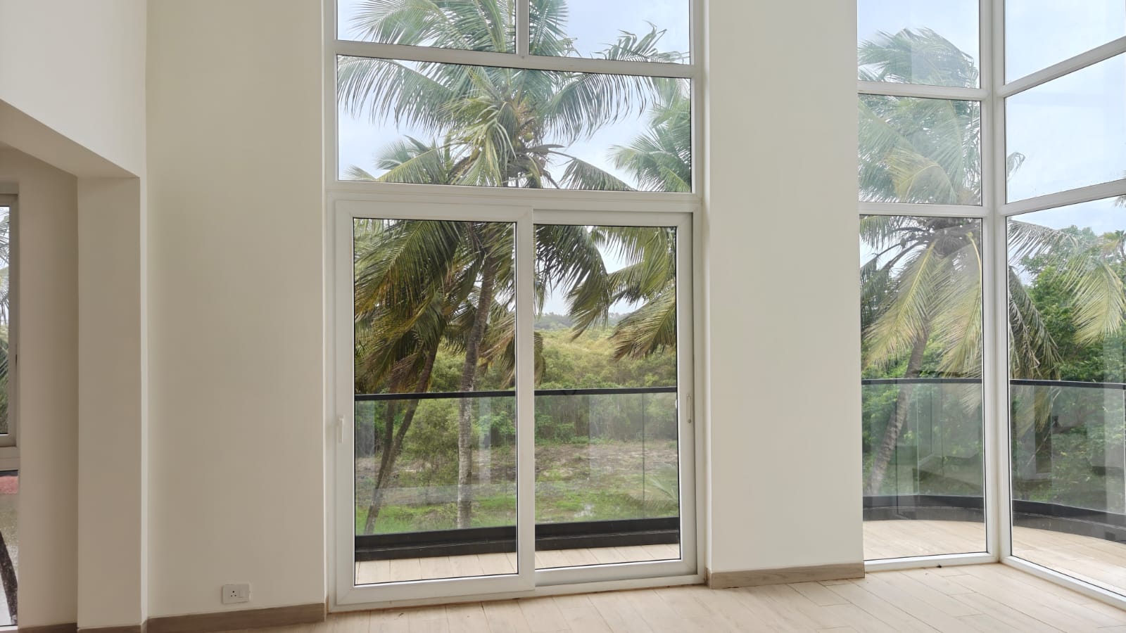 5 BHK Duplex Villament Nerul near Candolim North Goa (10) 5 BHK Duplex Villament Nerul near Candolim North Goa