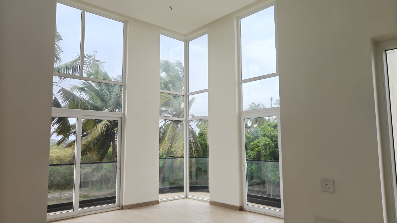 5 BHK Duplex Villament Nerul near Candolim North Goa (11) 5 BHK Duplex Villament Nerul near Candolim North Goa