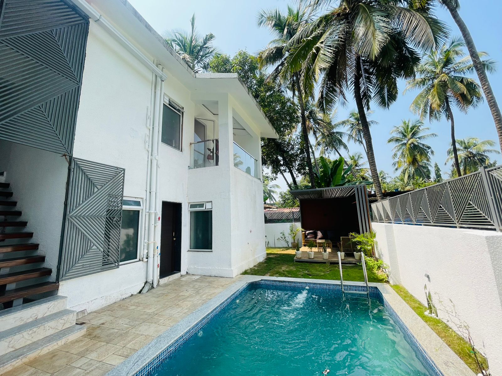 6 BHK Luxurious & Premium Villa In Guirim Goa for Sale (21) 6 BHK Luxurious & Premium Villa In Guirim Goa for Sale