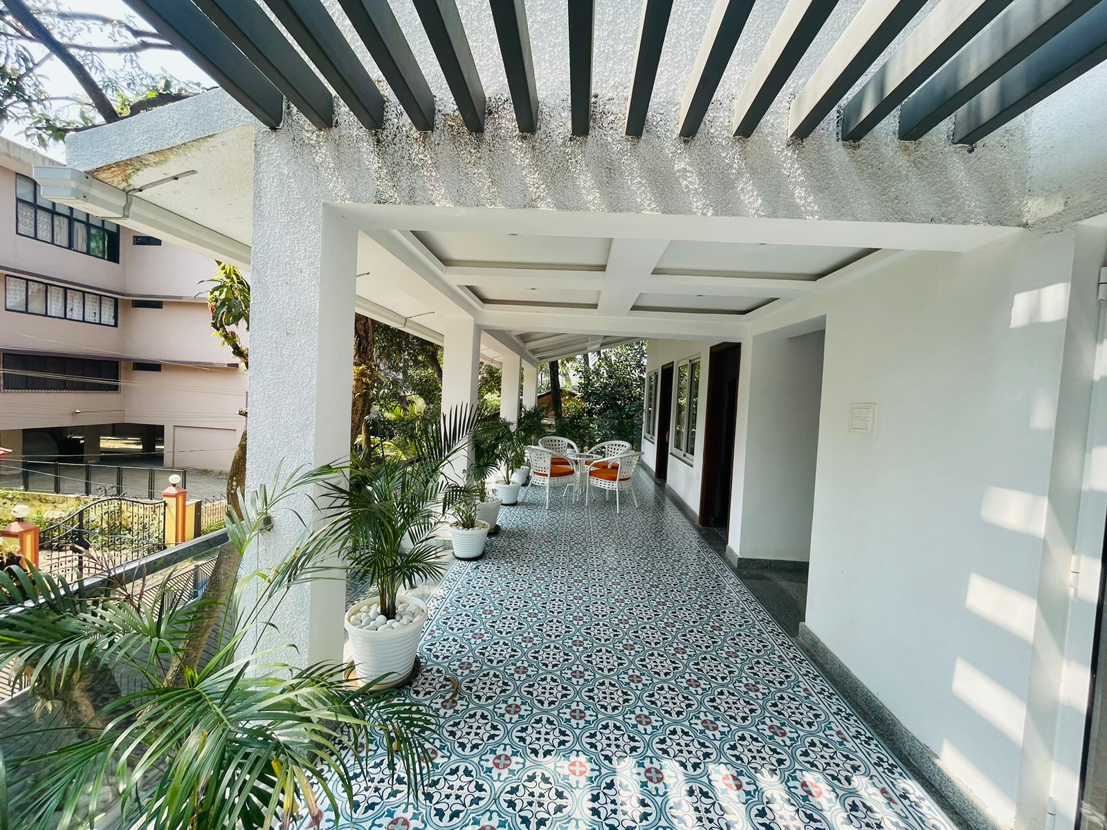 6 BHK Luxurious & Premium Villa In Guirim Goa for Sale (25) 6 BHK Luxurious & Premium Villa In Guirim Goa for Sale