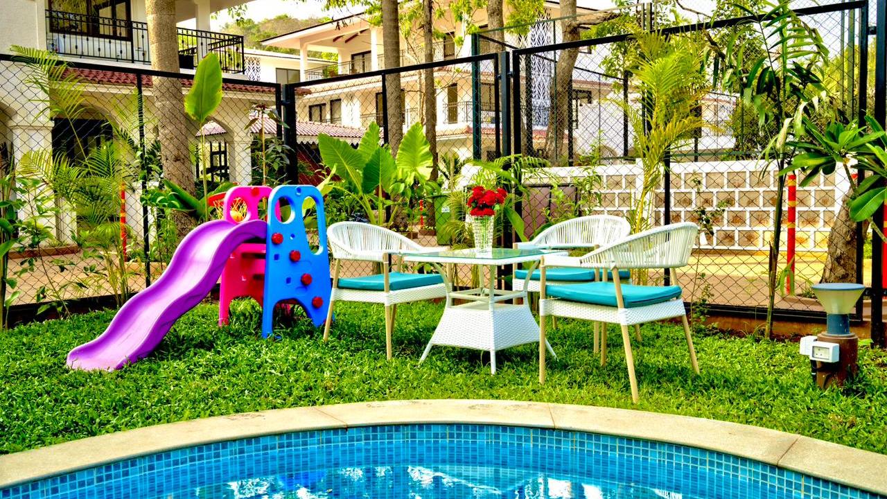 ACRON PILERNE PALLISADES Porvorim Goa 3BHK Villa with Pvt Pool & Garden For Sale